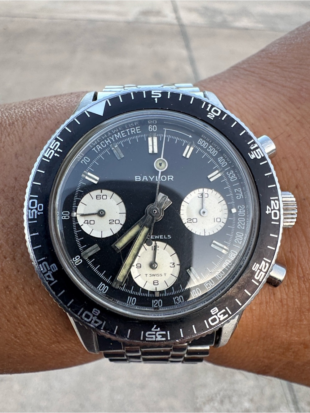 1970’s Baylor Chronograph Ref 1079 Reverse Panda 17  Jewel Sport Watch Serviced